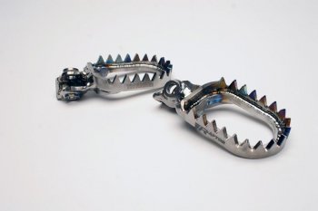 RAPTOR Titanium Footpegs - enduro